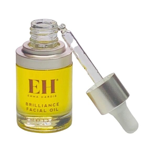 Emma Hardie Brilliance Facial Oil - Picture 10 of 15